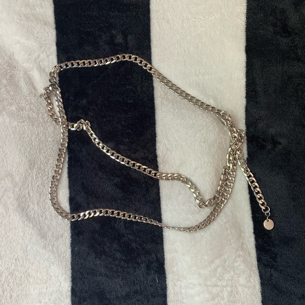 Urban Outfitters Chain Belt